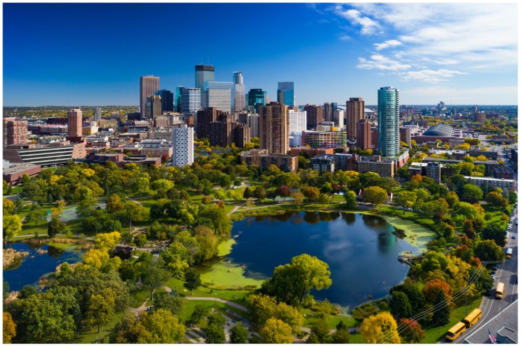 Minneapolis, MN